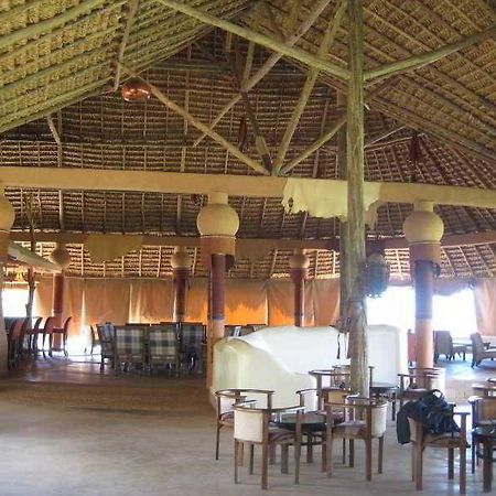 Samburu Sopa Lodge Archers Post Zewnętrze zdjęcie